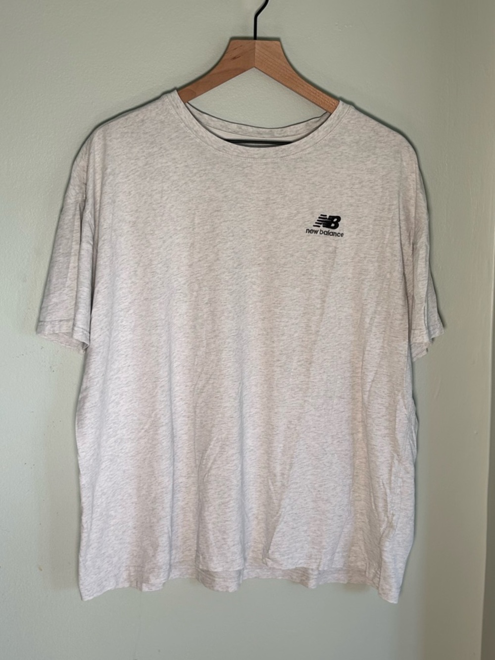 New Balance Light Gray Unisex Logo Crew Tee